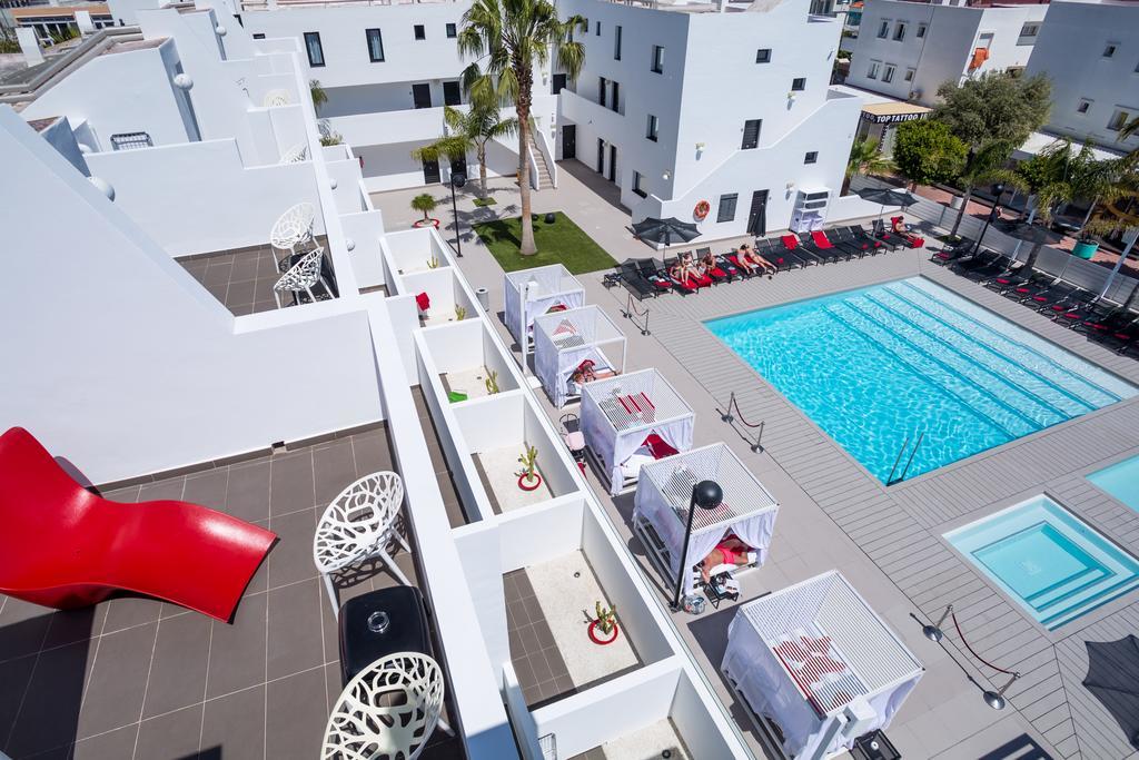 Luxury Suite Pool View,1386252563:JPEG